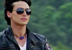 bollywood celebs shower praises on tiger shroff for heropanti