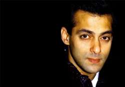 bollywood fans wish salman a speedy recovery