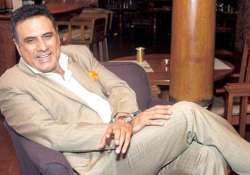 boman irani prefers playing strict roles