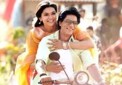 chennai express movie review shah rukh deepika conceal bad script