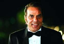 dharmendra conferred punjabi icon award