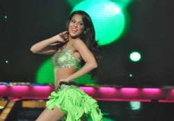 get to know real sana saeed through jhalak..