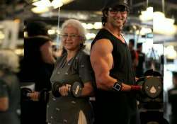 hrithik gets new fitness inspiration from 66 year old woman