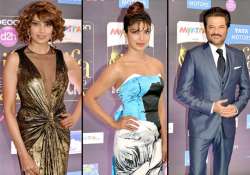 iifa rocks 2014 priyanka bipasha anil walk the green carpet view pics