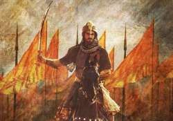 ranveer singh looks dashing as peshwa bajirao