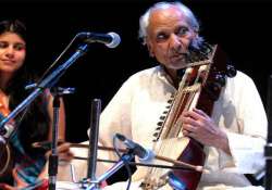 sarangi maestro ustad sabri khan dies at 88