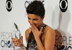 priyanka chopra confesses all about people s choice award night