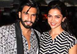 ranveer singh announces love for deepika padukone