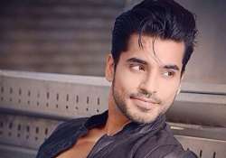 gautam gulati to play ravi shastri in azhar