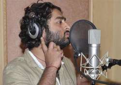 arijit singh makes his tamil debut with pugazh