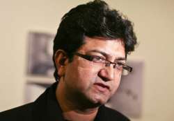 prasoon joshi feels humbled and motivated on winning padma shri