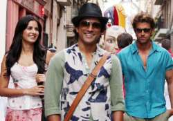 is this film the reason why farhan hrithik katrina are single again