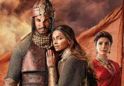 ranveer singh deepika padukone s bajirao mastani enters 100 crore club