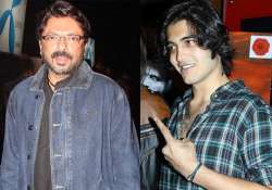 sanjay leela bhansali to launch vinod khanna s son sakshi in bollywood