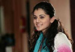 taapsee pannu is excited to work with amitabh bachchan