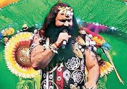 ram rahim entertains followers in gurgaon