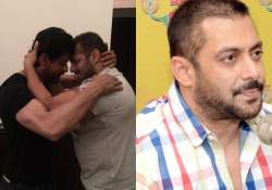 salman khan distances himself from shah rukh s intolerance remark