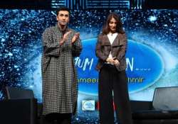 ranbir kapoor anushka sharma offer movie costumes to help flood hit kashmir and assam