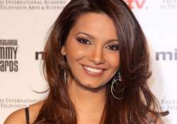 diana hayden gives birth to daughter using 8 year old frozen egg