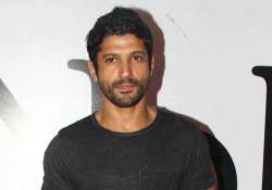 farhan akhtar to spread awareness about influenza