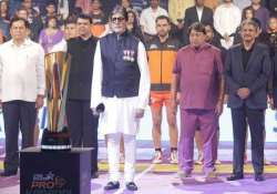 big b aamir attend inaugural pro kabbaddi view pics