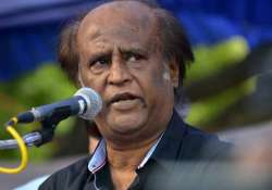 manohar parrikar goofs up on rajinikanth s name apologises