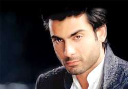 fawad khan would like to do roles like 3 idiots munnabhai