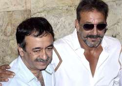 rajkumar hirani to start sanjay dutt biopic next year