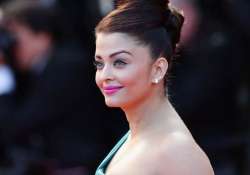 aishwarya rai signed few more films besides jazbaa