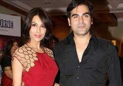 farah ki daawat malaika arora khan prepares an interesting dish for hubby arbaaz khan