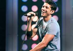 on farhan akhtar s 42nd birthday celebs wish the rockstar