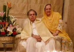 watch video shehzada dilip kumar cuts a royal cake on his 93rd birthday