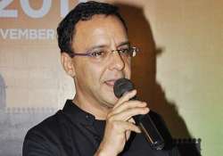 vidhu vinod chopra turns lyricist with wazir