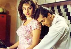 omg salman khan was paid less than madhuri dixit in hum aapke hain koun