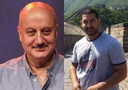 after slamming him for intolerance remark anupam kher calls aamir khan a dear friend