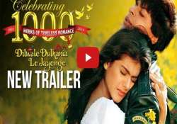 yrf recreates shah rukh kajol romance with new ddlj trailer