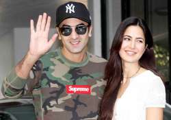 love birds driven apart katrina kaif and ranbir kapoor not to celebrate valentine s day together