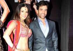 tusshar kapoor finds sunny leone bollywood s no.1 actress