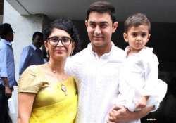 aamir khan asks wife kiran to leave mumbai for 2 3 days