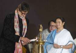 mamata banerjee feels big b deserves bharat ratna