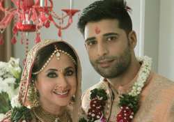 mast actress urmila matondkar gets hitched see pics