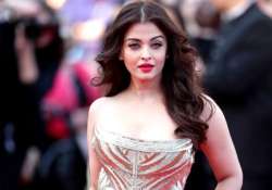 cannes 2015 aishwarya rai bachchan to launch first look of jazbaa