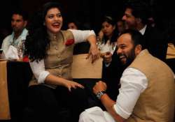 shah rukh kajol starrer dilwale to release on christmas rohit shetty