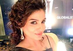 raveena tandon shoots shab in delhi