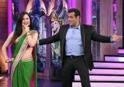 arpita khan s wedding salman khan s friend elli avram to do an item number see pics