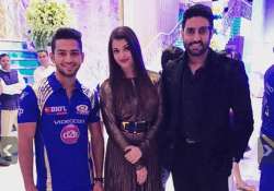 aishwarya rai bachchan goes high on bling at ambani party see pics