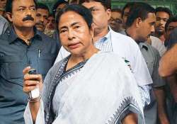 kolkata film fest begins mamata banerjee welcomes movie lovers