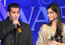 sonam kapoor s oh my god moment with salman khan