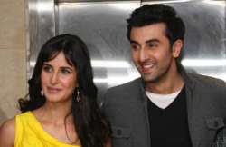 ranbir saves his girlfriends numbers as battery low