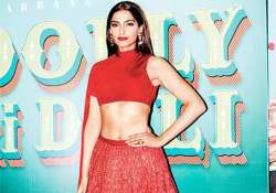 i m single and very happy sonam kapoor